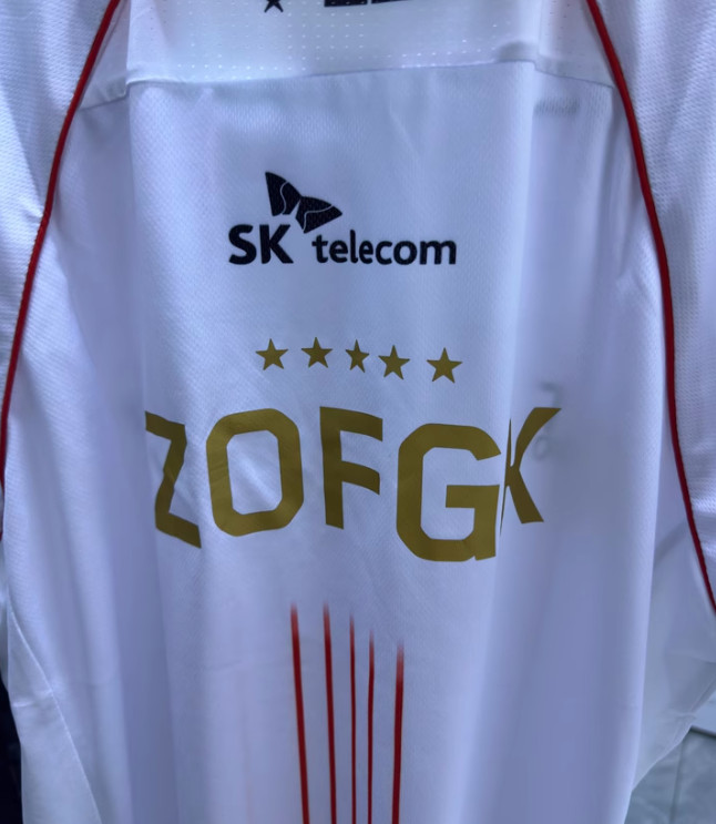 2025 New LCK Team T1 Uniform Jersey S15 TShirt Faker Zofgk LOL TEE White T-shirt
