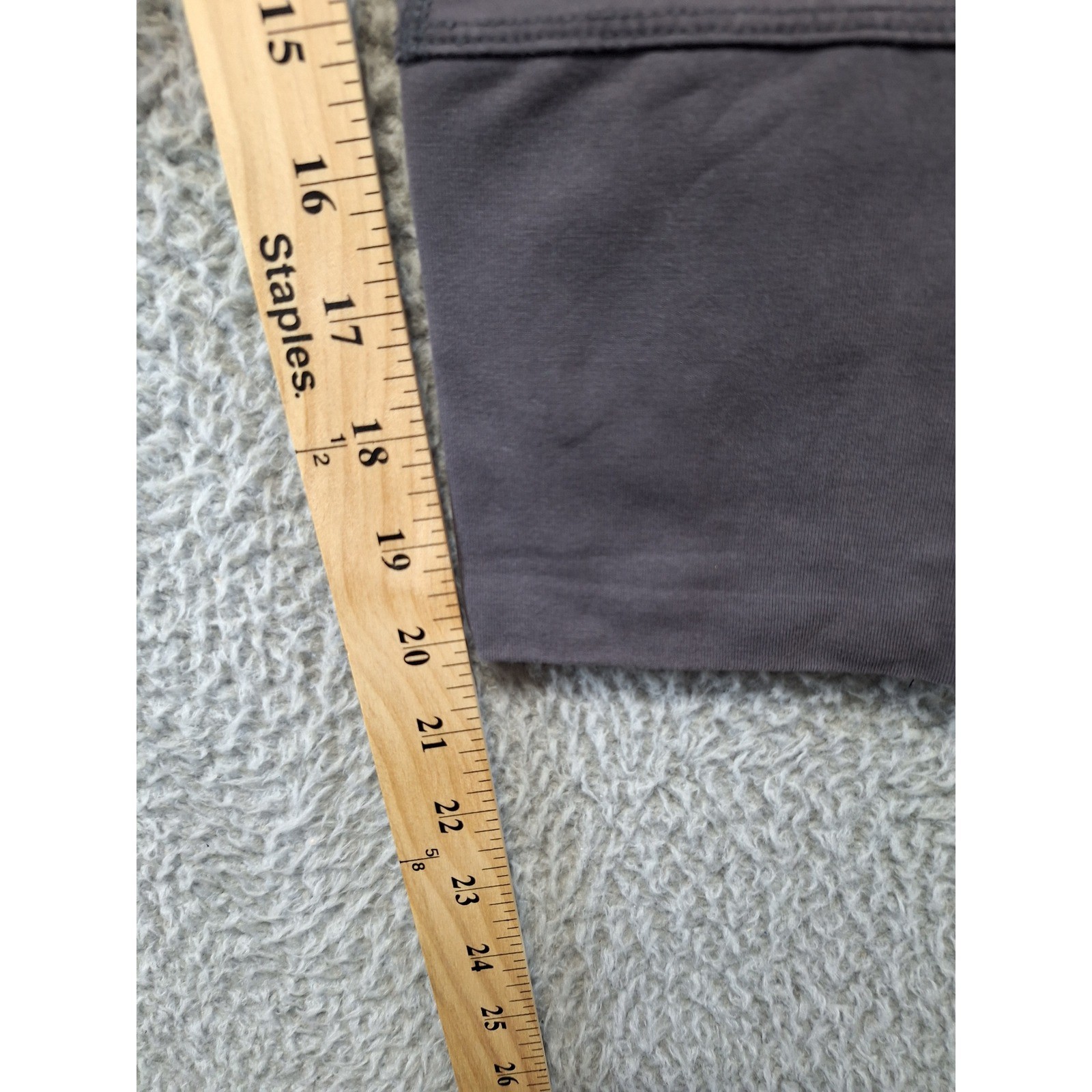 Ruby Ribbon Leggings Womens XL Grey Capri (Fits W31xL20) Lattice Activewear Gym