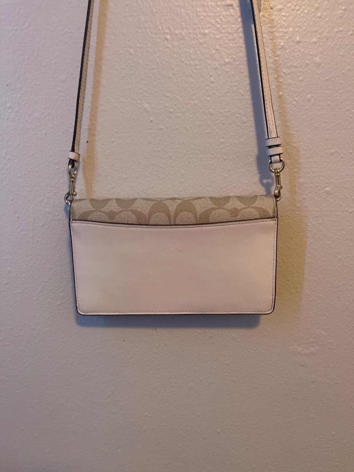 klare crossbody coach Khaki Medium in perfect condition to buy