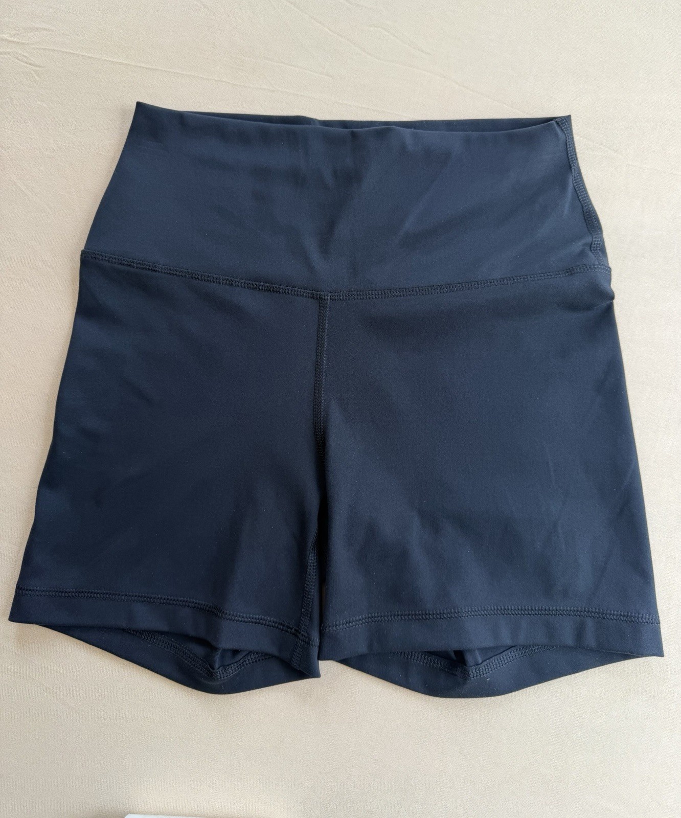 *4 PAIRS* See description Yogalicious LUX Everyday Women’s Biker Shorts Yoga M