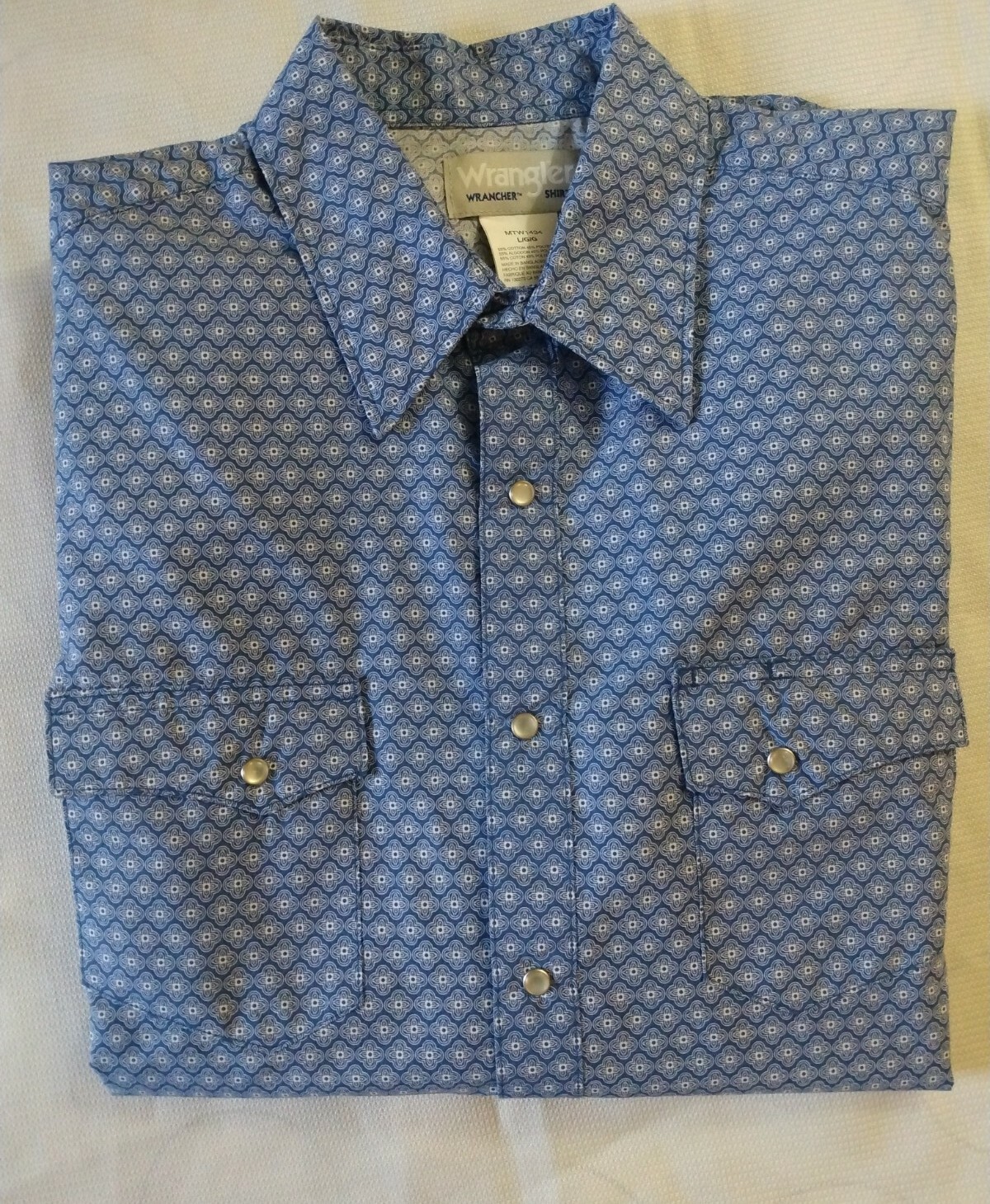 Wrangler Men’s Western Wrancher Cowboy Pearl Snap Shirt Geometric Blue L