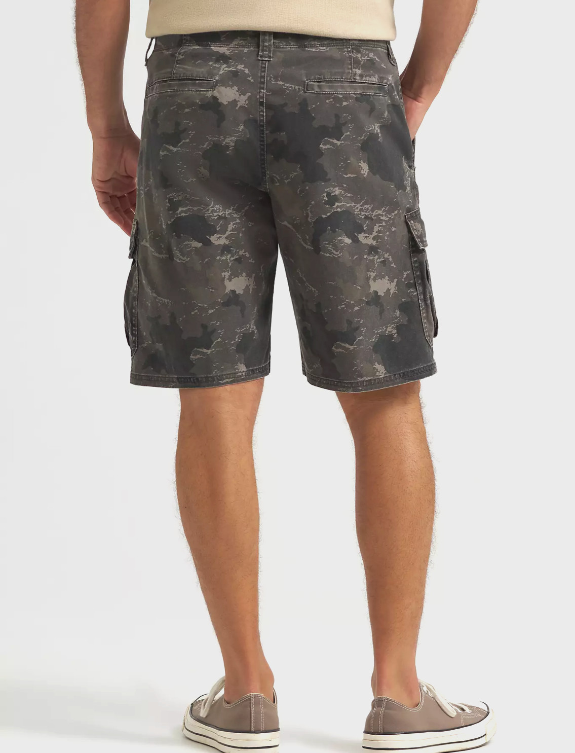 Men’s Wrangler Relaxed Fit 10 in. Cargo Shorts w/ Stretch Olive Camo CHOOSE SIZE