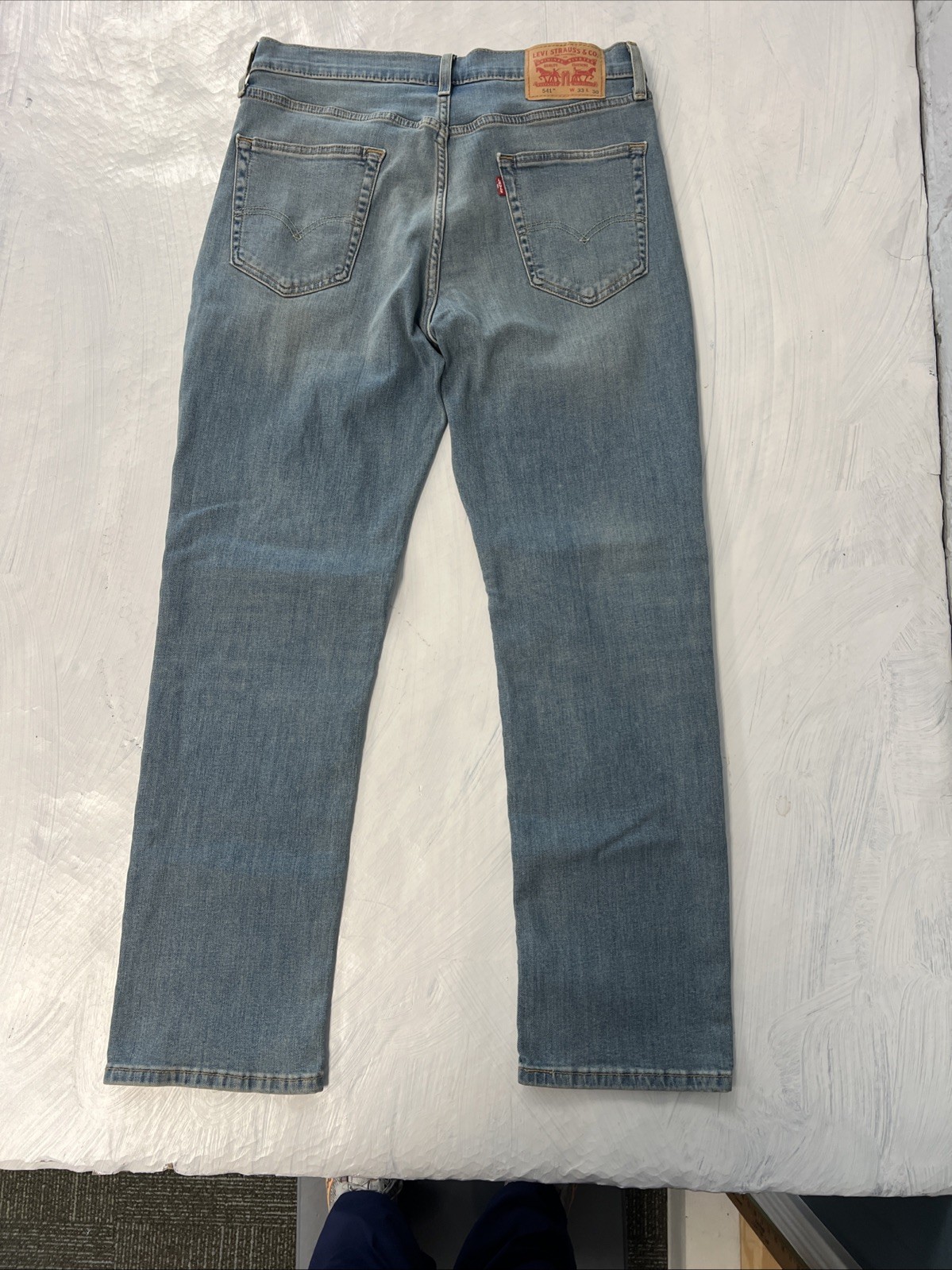 LEVI STRAUSS Men All Seasons Tech 541 Athletic Denim Jeans 33×30 Light Blue Wash