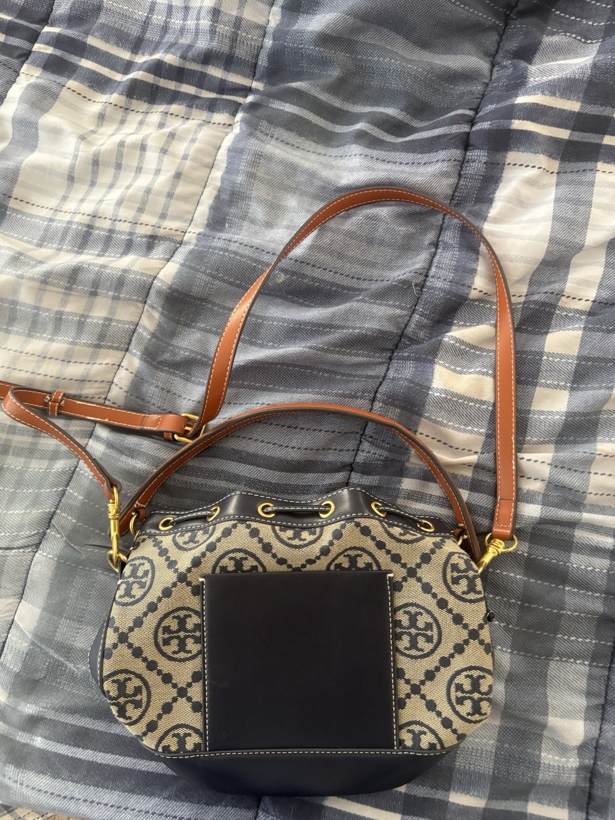 Tory Burch Logo Monogram Drawstring Bucket Bag Beige Navy Brown Detachable Strap