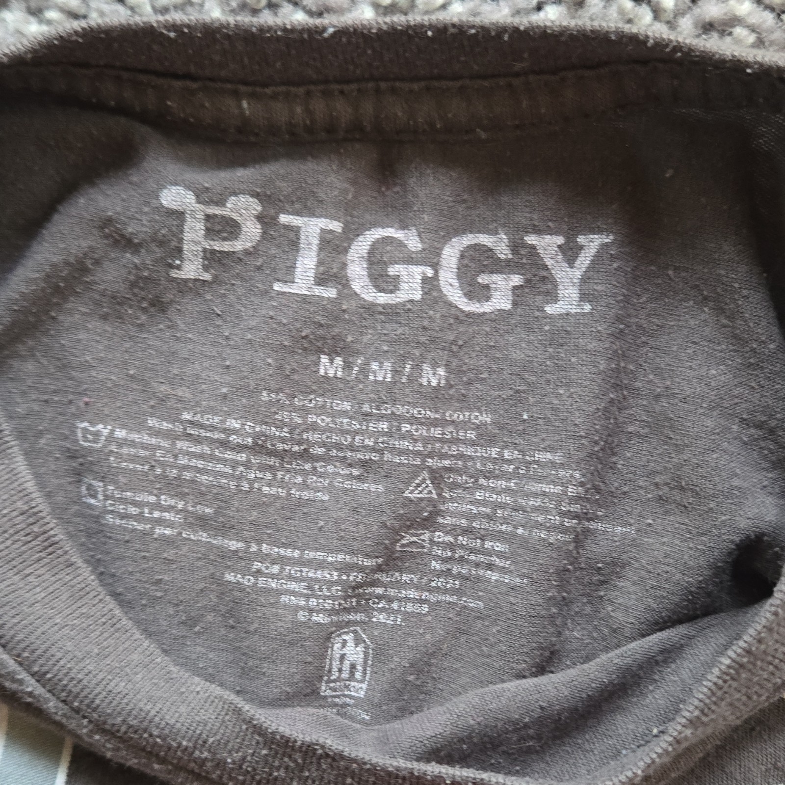 Piggy Unisex Kids M Gray Graphic Print Tagless Crew Neck Short Sleeve Tee