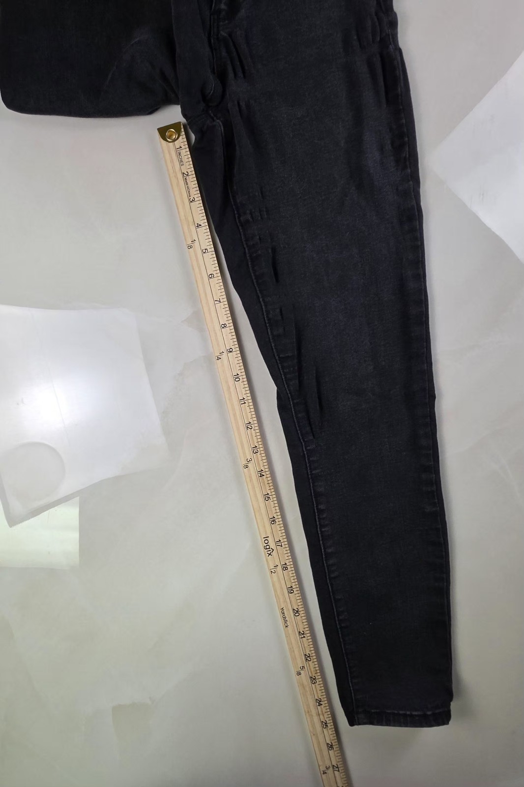 Vintage 90s Guess Women Sz 25 Curvy Mid Rise Skinny Bella Fit Black jeans
