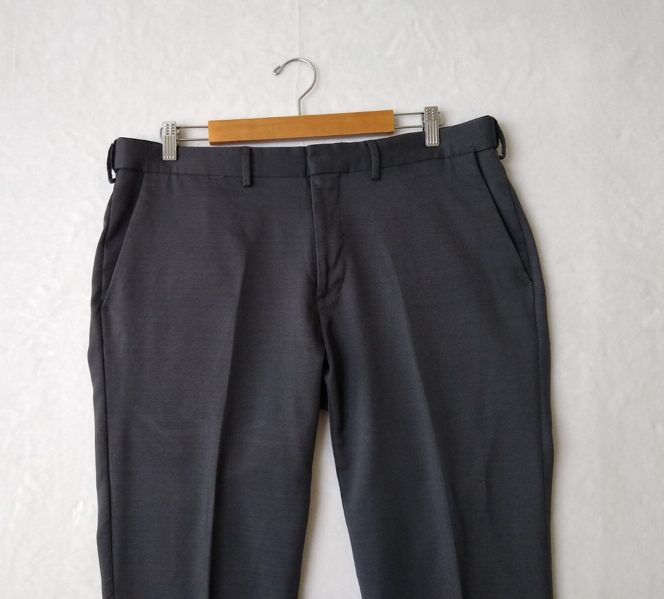Haggar Dress Pants Mens 36×30 Gray Straight Fit All Day Comfort Expandable-Waist