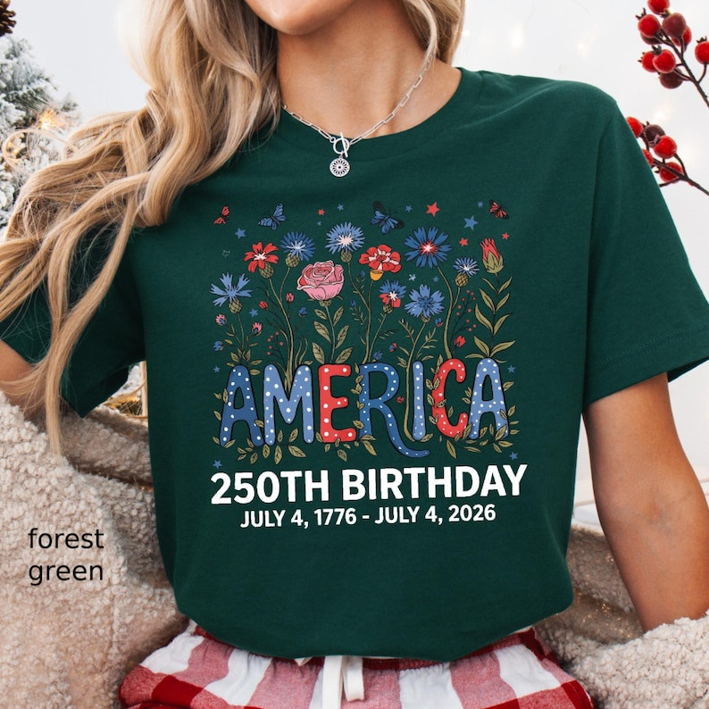America 250 Years Flag Floral T-Shirt 4th of July Cottagecore Patriot Gift Tee