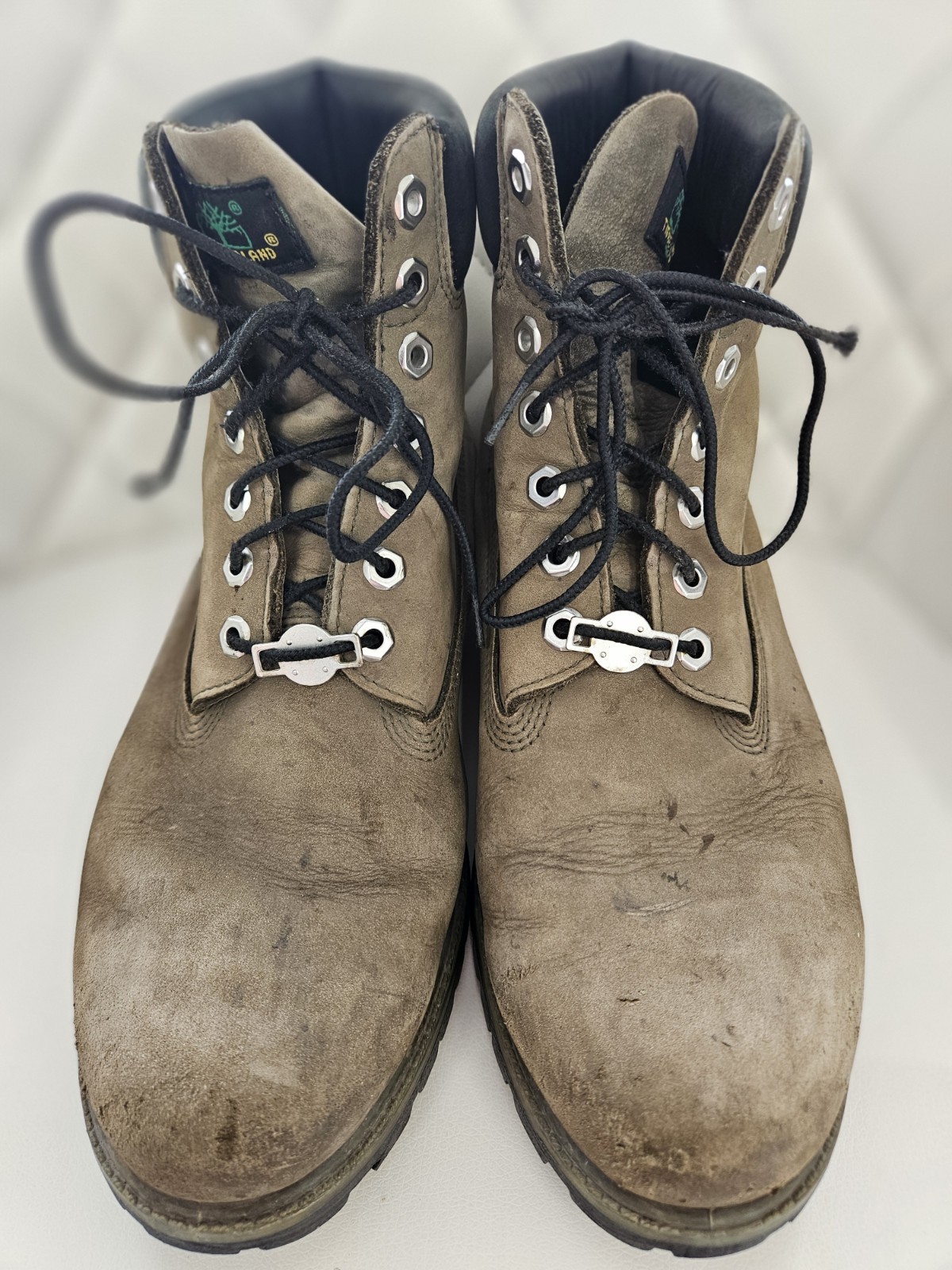 Timberland Premium 6 Inch Boots For Men Size 9.5
