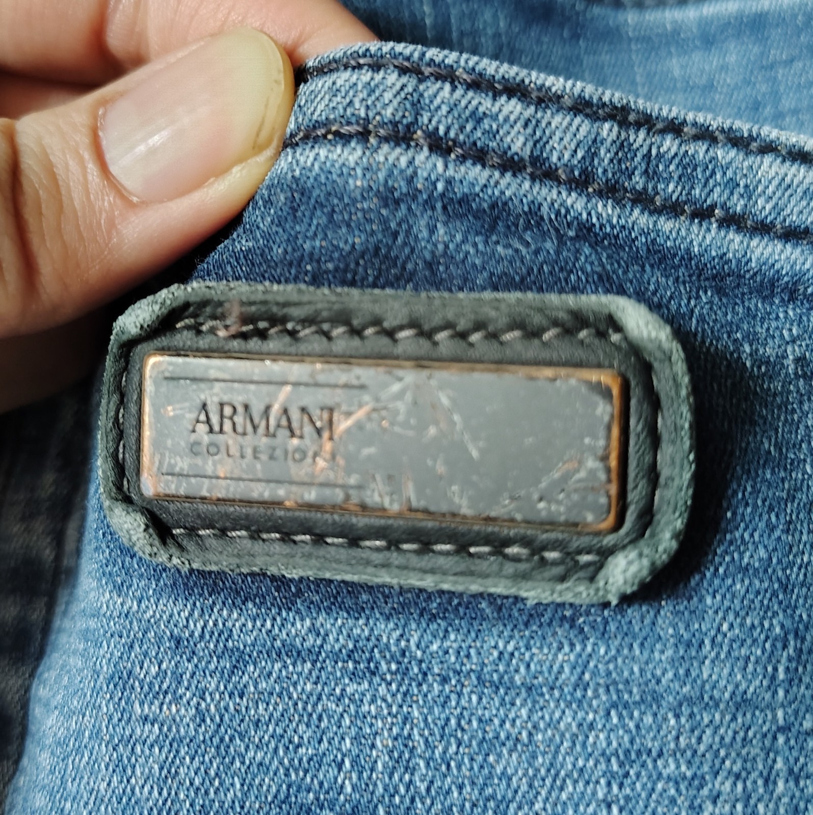 Armani Collezioni Men’s Blue Denim Jeans Style J15 – Size EU 40