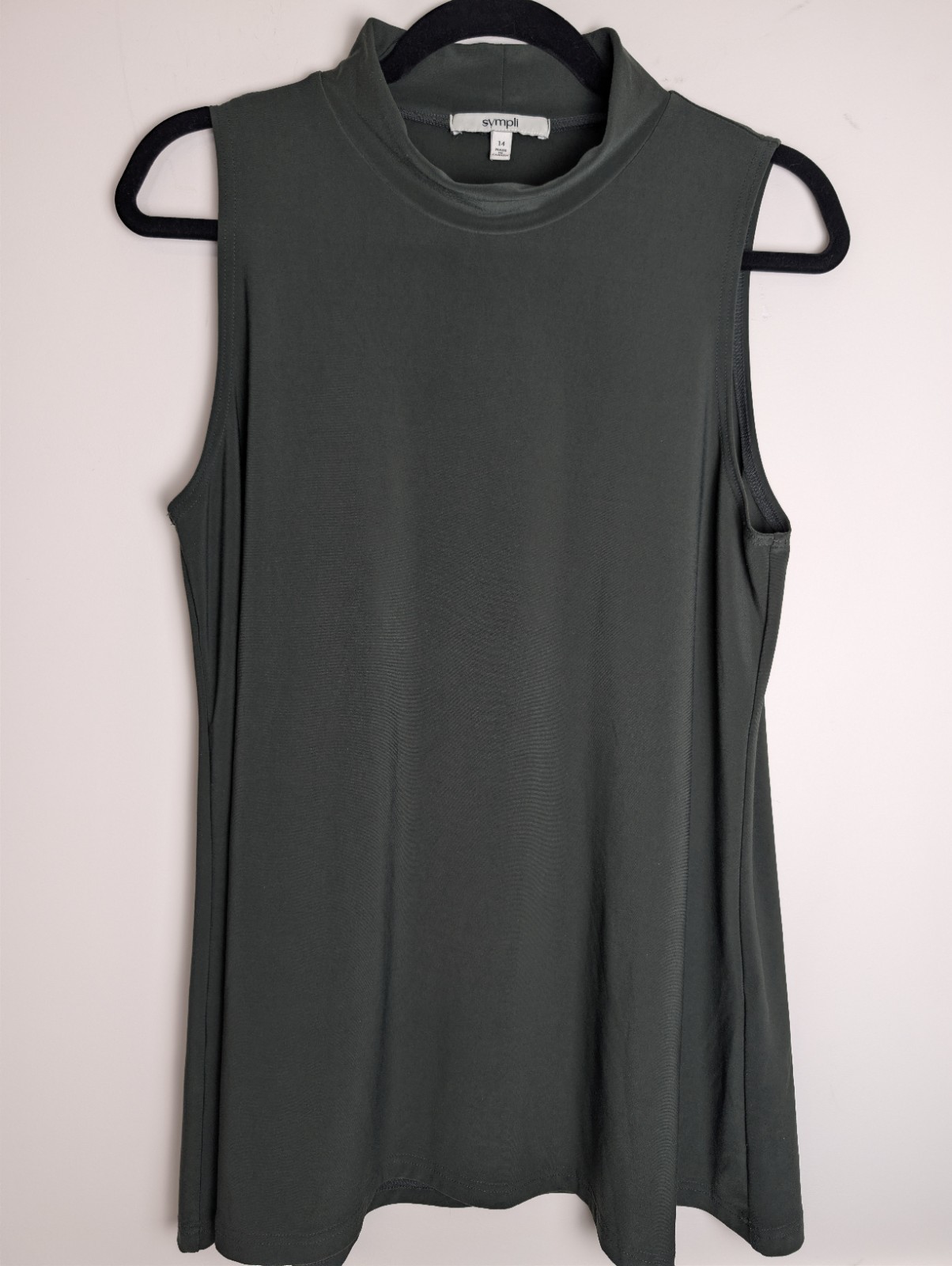 Sympli Go To High Neck Sleeveless Tunic Green Size 14 Made in Canada Lagenlook