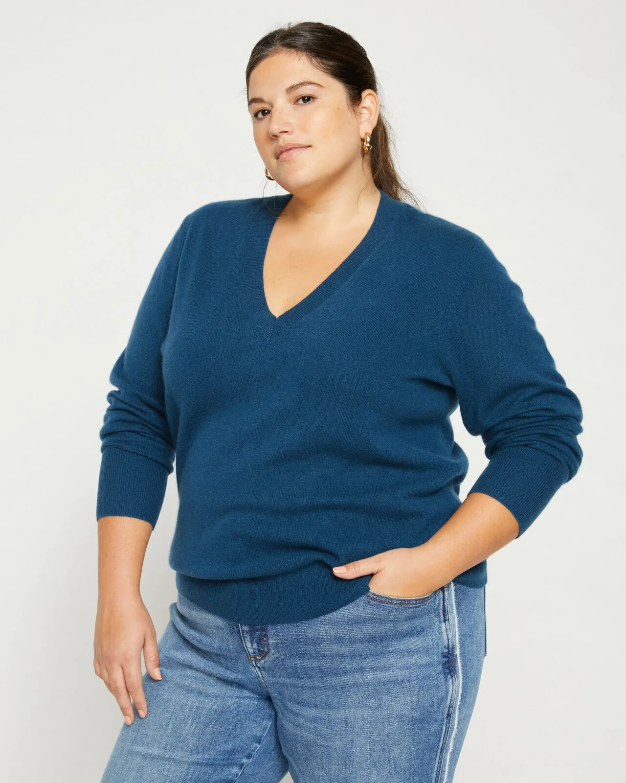 Universal Standard 100% Cashmere V-Neck Sweater Minimalist Ocean Blue size 6/8