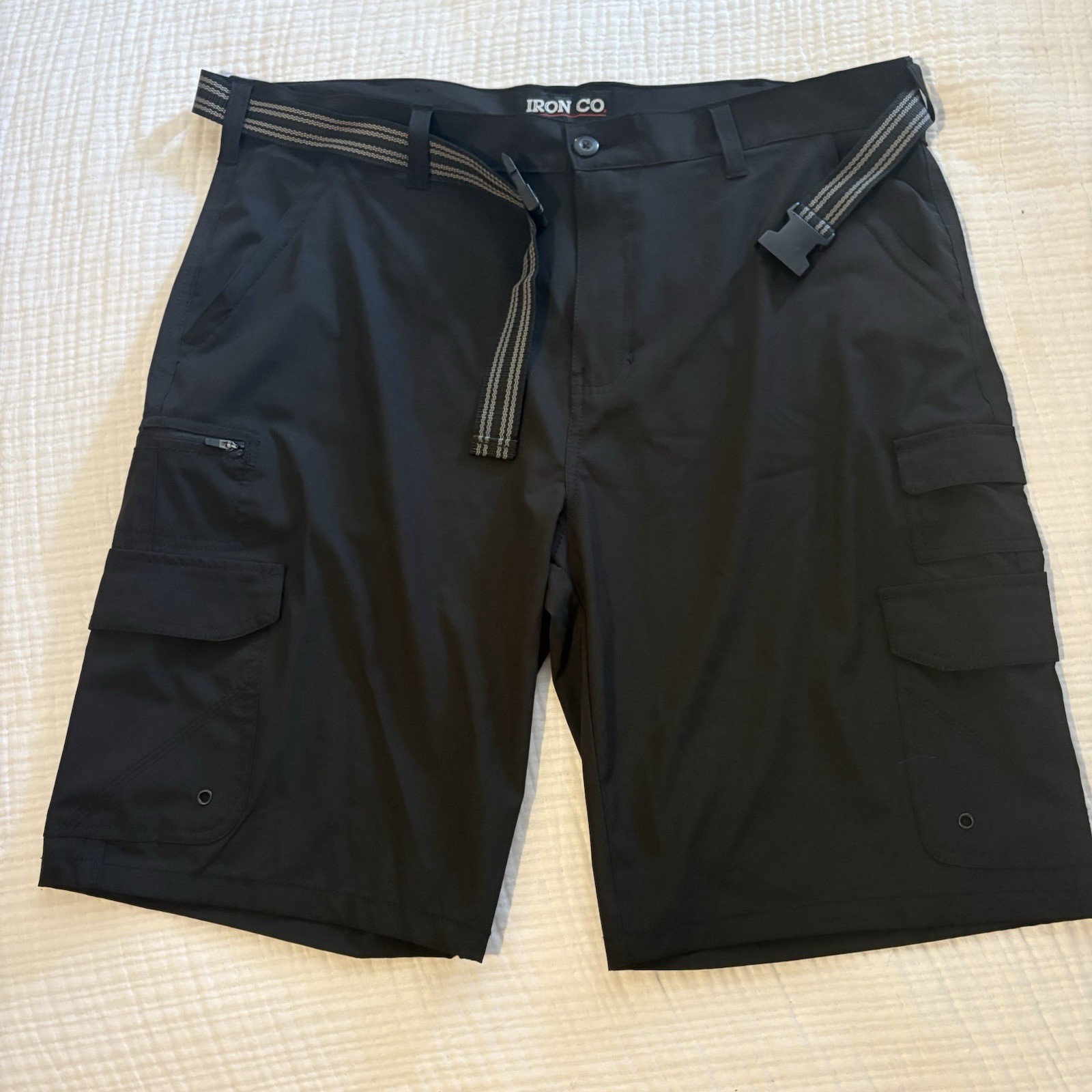 IRON CO Men’s Black Cargo Shorts Mesh Polyester/Spandex Buckle Belt Pockets
