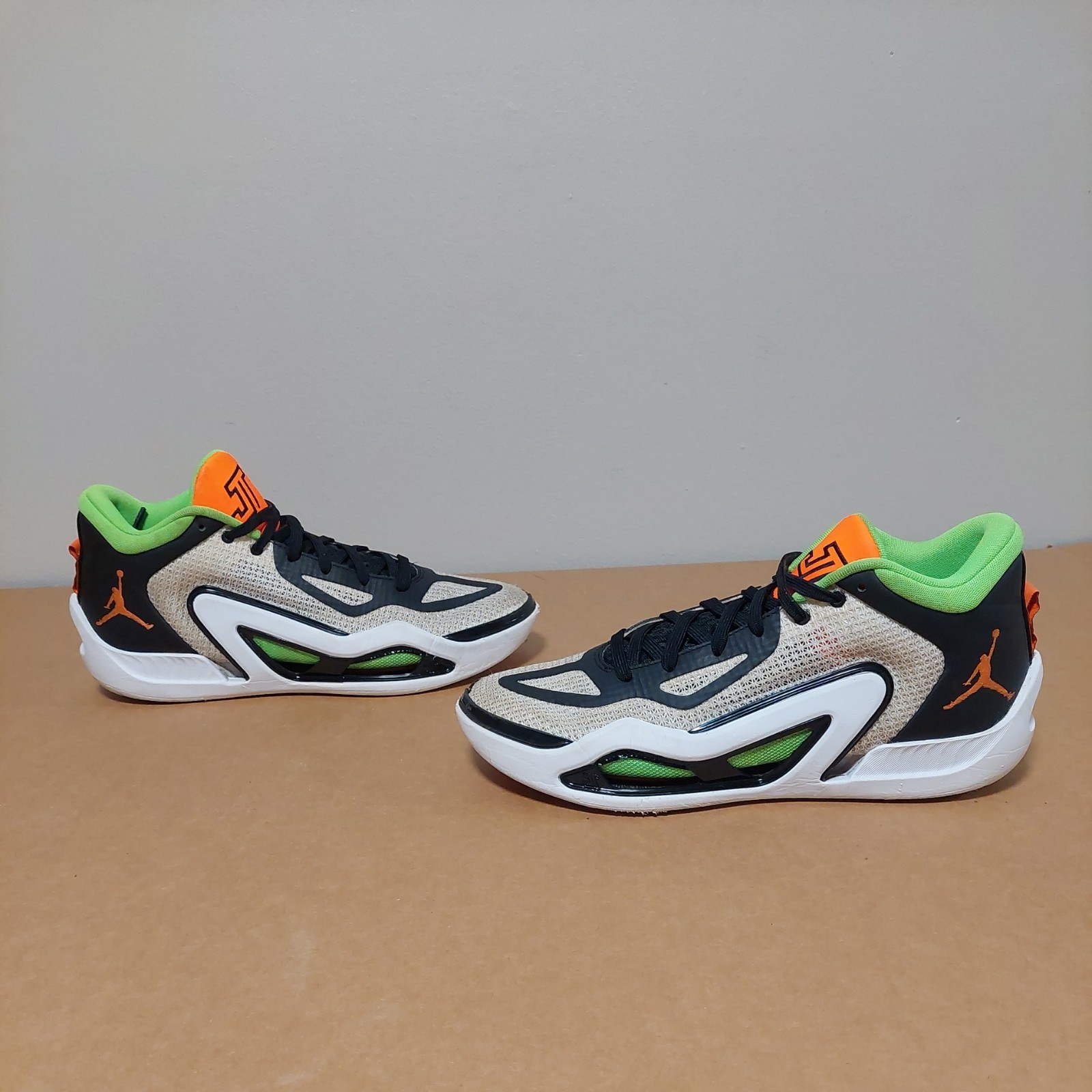 Jordan Jayson Tatum 1 ‘Home Team’ DZ3324-108 SIZE 10.5