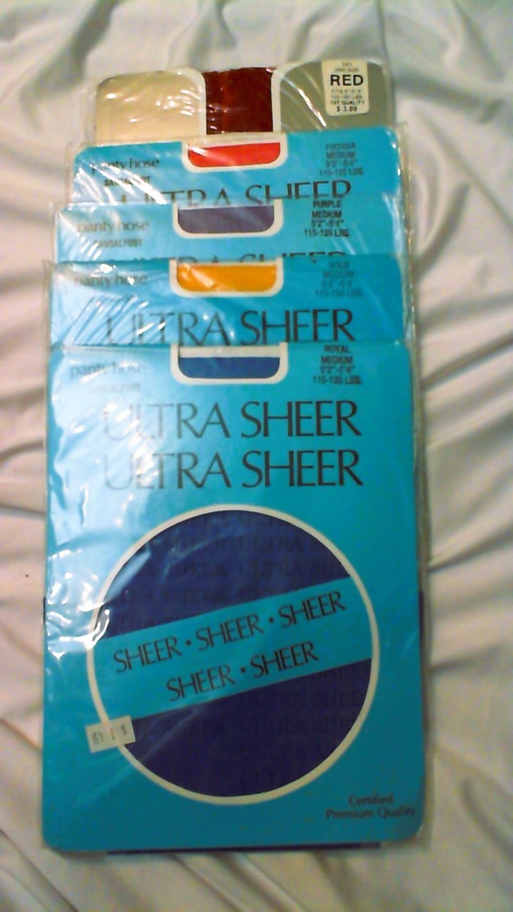 Vintage New Old Stock (NOS) Ultra Sheer Pantyhose Lot – 5 Pack (M / OS) C