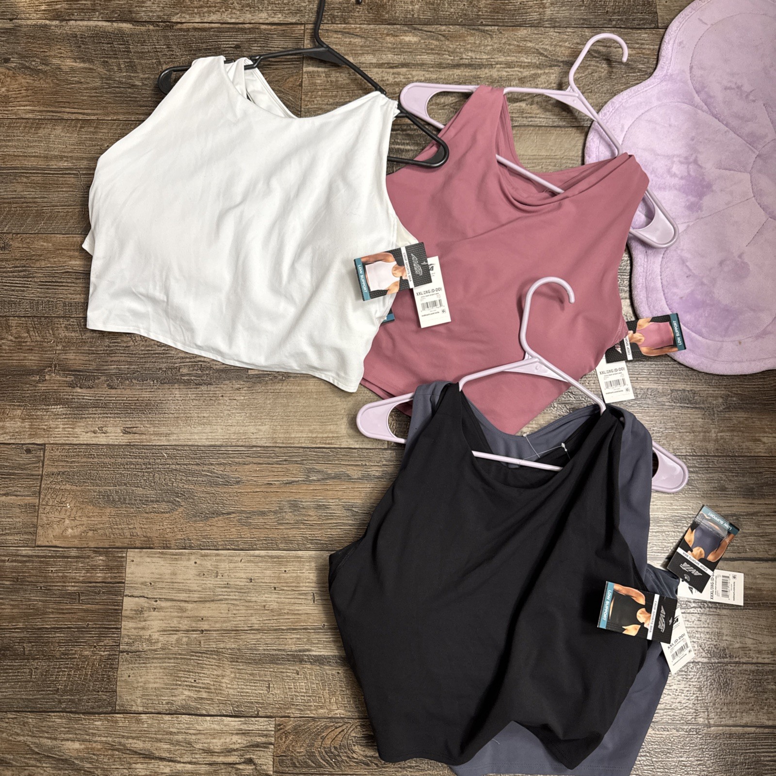 Avia: Lote 6 crop top with built in sports bra