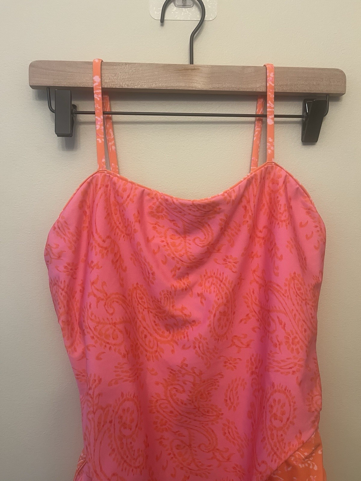 NWT $148 Hermoza Asha One Piece Swimsuit Womens Size 14 Paisley Days Orange Pink