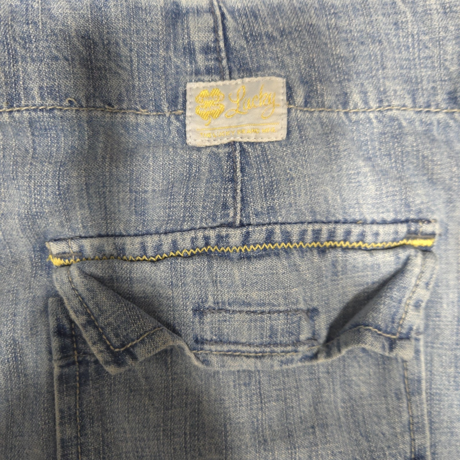 Lucky Brand Women’s Blue Denim Cotton Cargo Knee Skirt Size 8 Pockets Zip