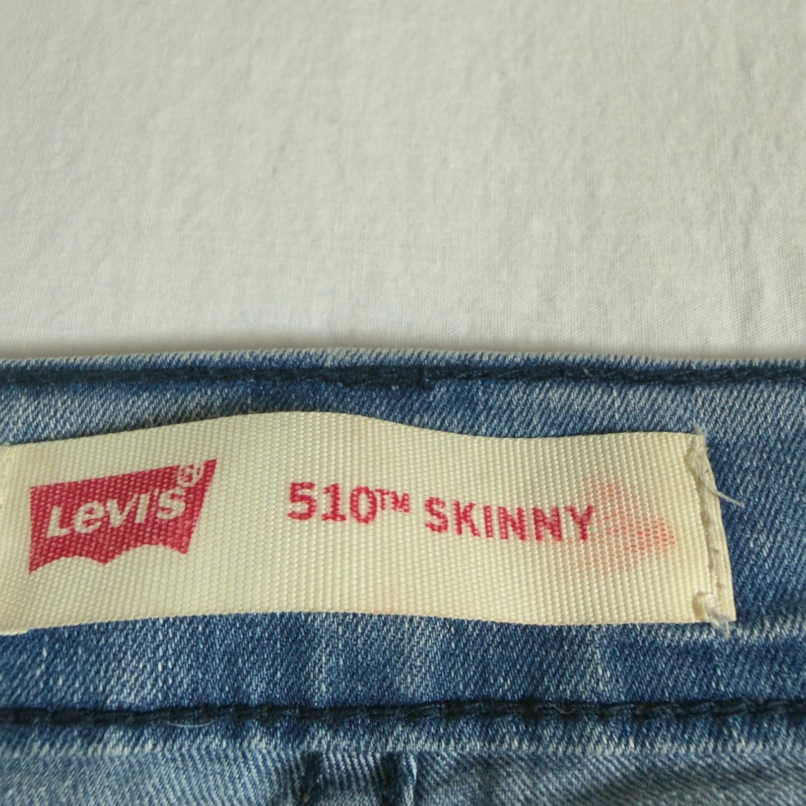 Levi’s 510 Skinny Light Wash Jeans Womens 16 regular Mid Rise Zipper fly