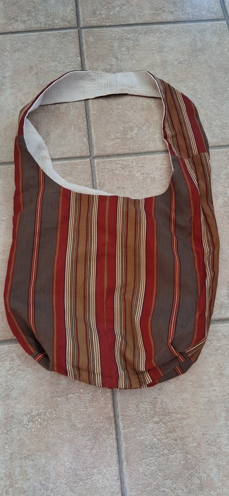 Custom made reversable tote with pocket