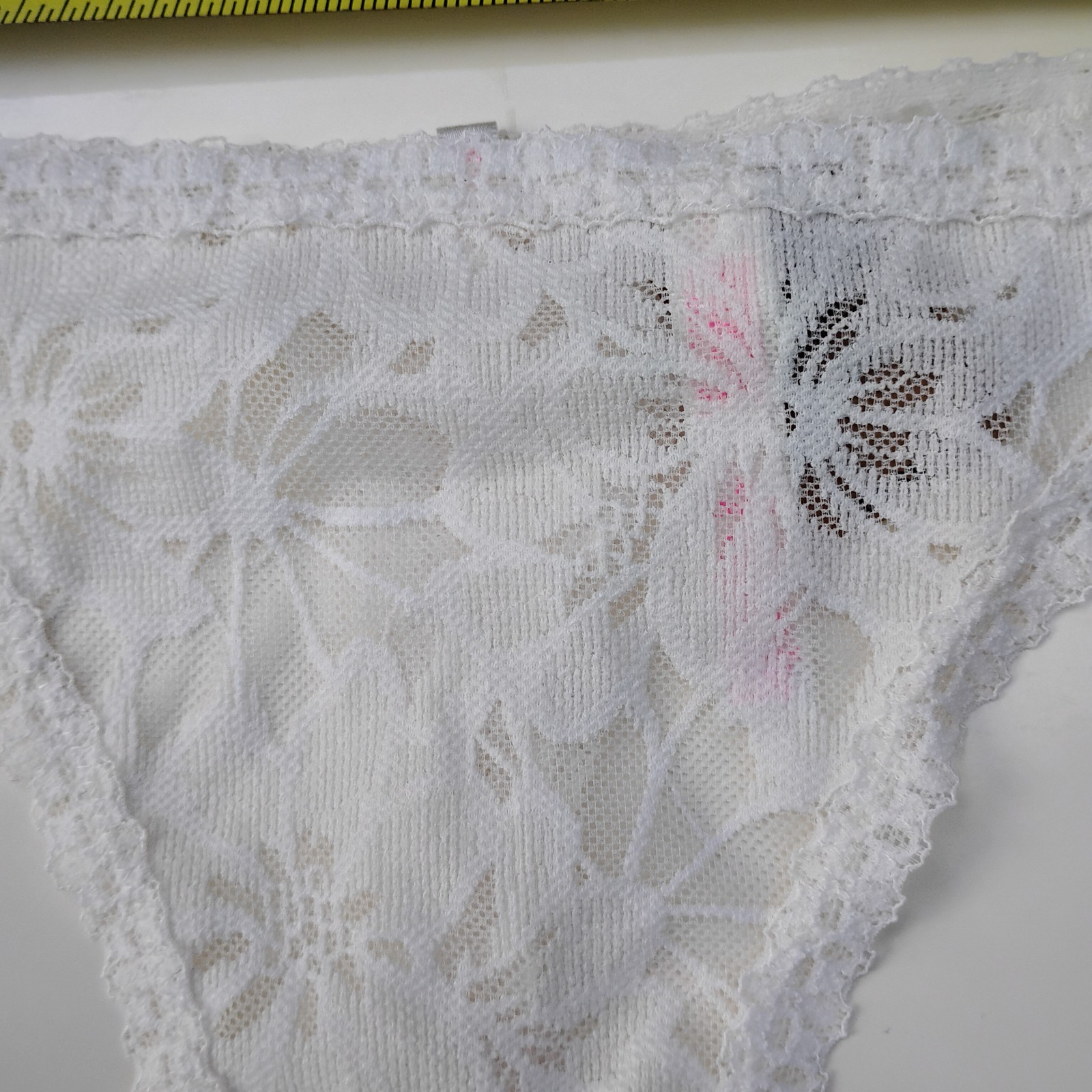 Victoria’s Secret PINK Lace Thong Panties NWT