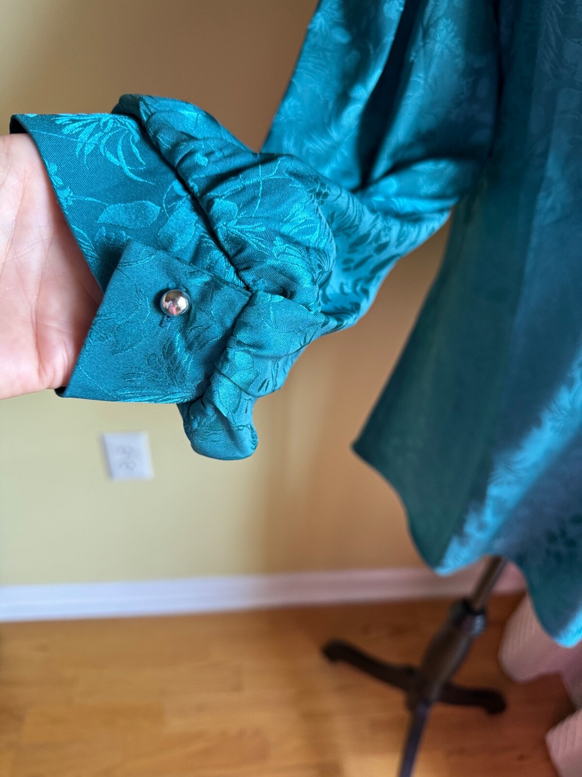 Ladies Chenault color Ocean Blue Blouse XL Solid Embossed Satin Fabric NWT