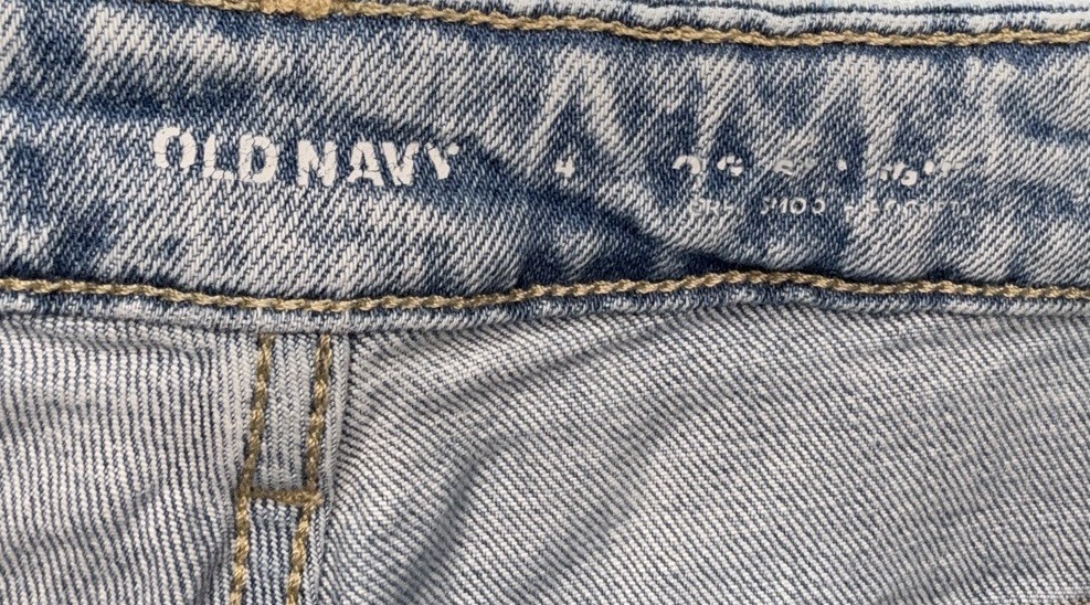 Old Navy Womens Straight Jeans Light Wash Blue Denim Distressed Button Zip 4