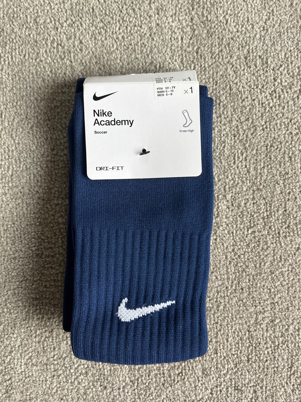 Nike Academy Soccer Socks Midnight Navy Blue Unisex Medium – one pair – NWT