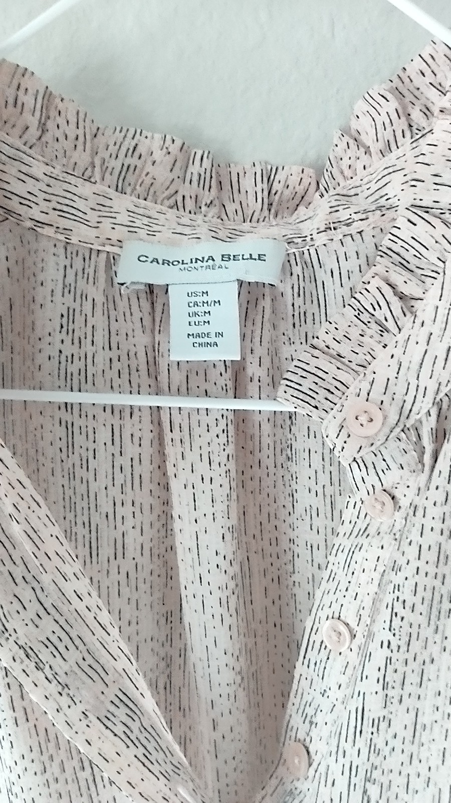 Carolina Belle Pink Striped Sleeveless V-Neck Button Ruffle Blouse Womens M