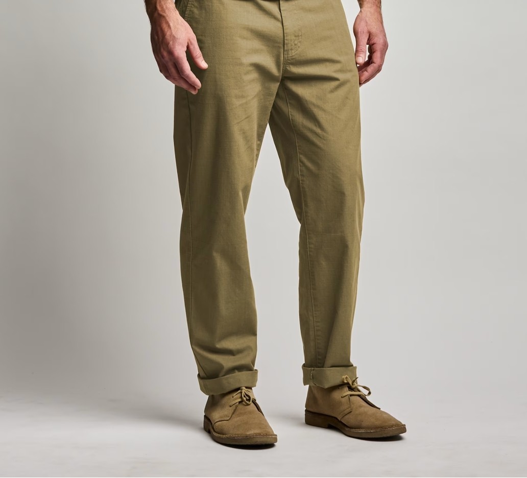 The Officer Chino-High-quality cotton provides a soft, purposeful texture .