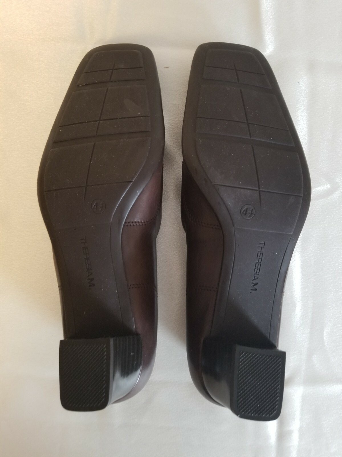 Theresia M “Nancy” Brown Leather Women Shoes. Size US 6.5, Euro 37.5, UK 4.5