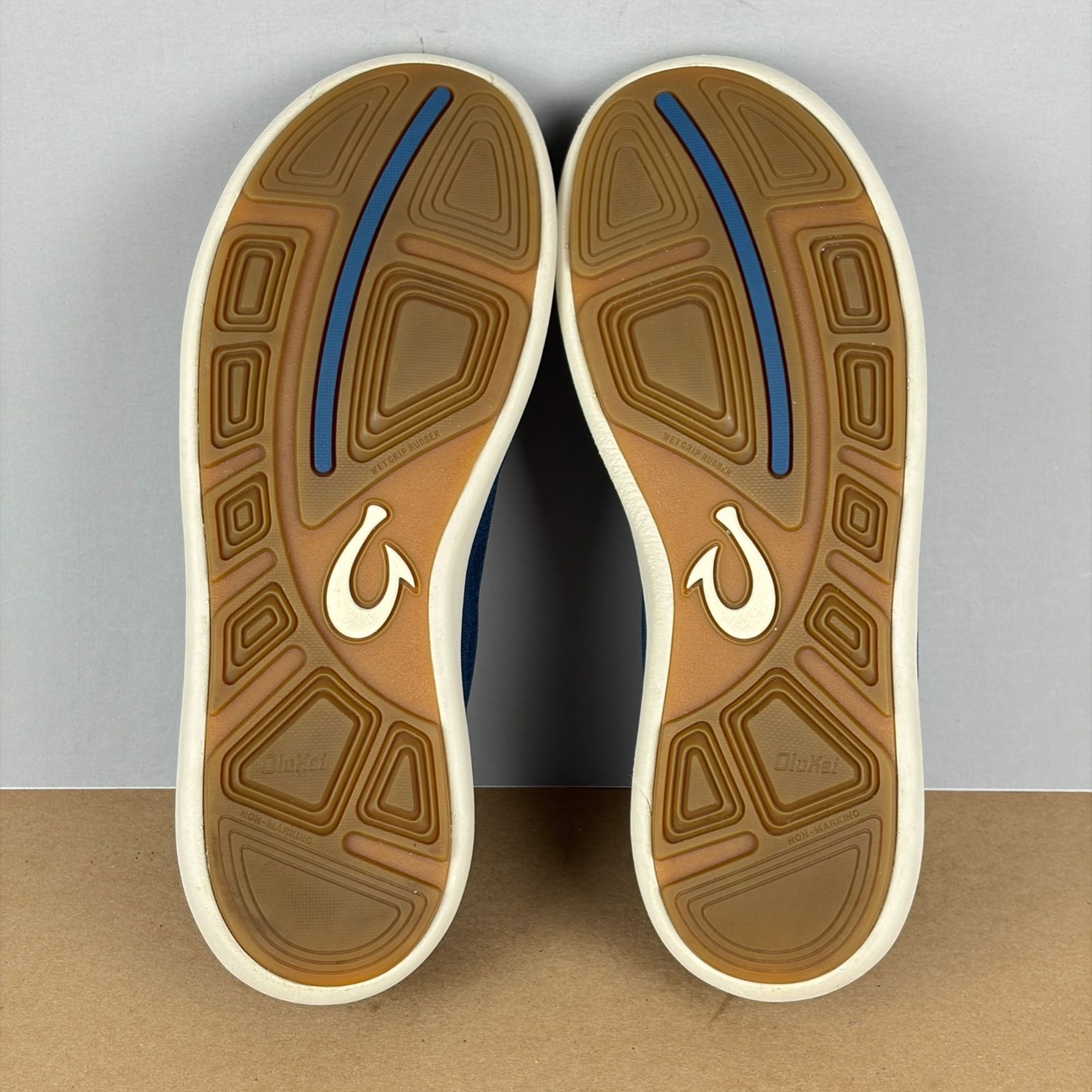 Olukai Moku Pae Casual Shoes Mens 9.5 Blue Slip On Comfort Loafer Mesh