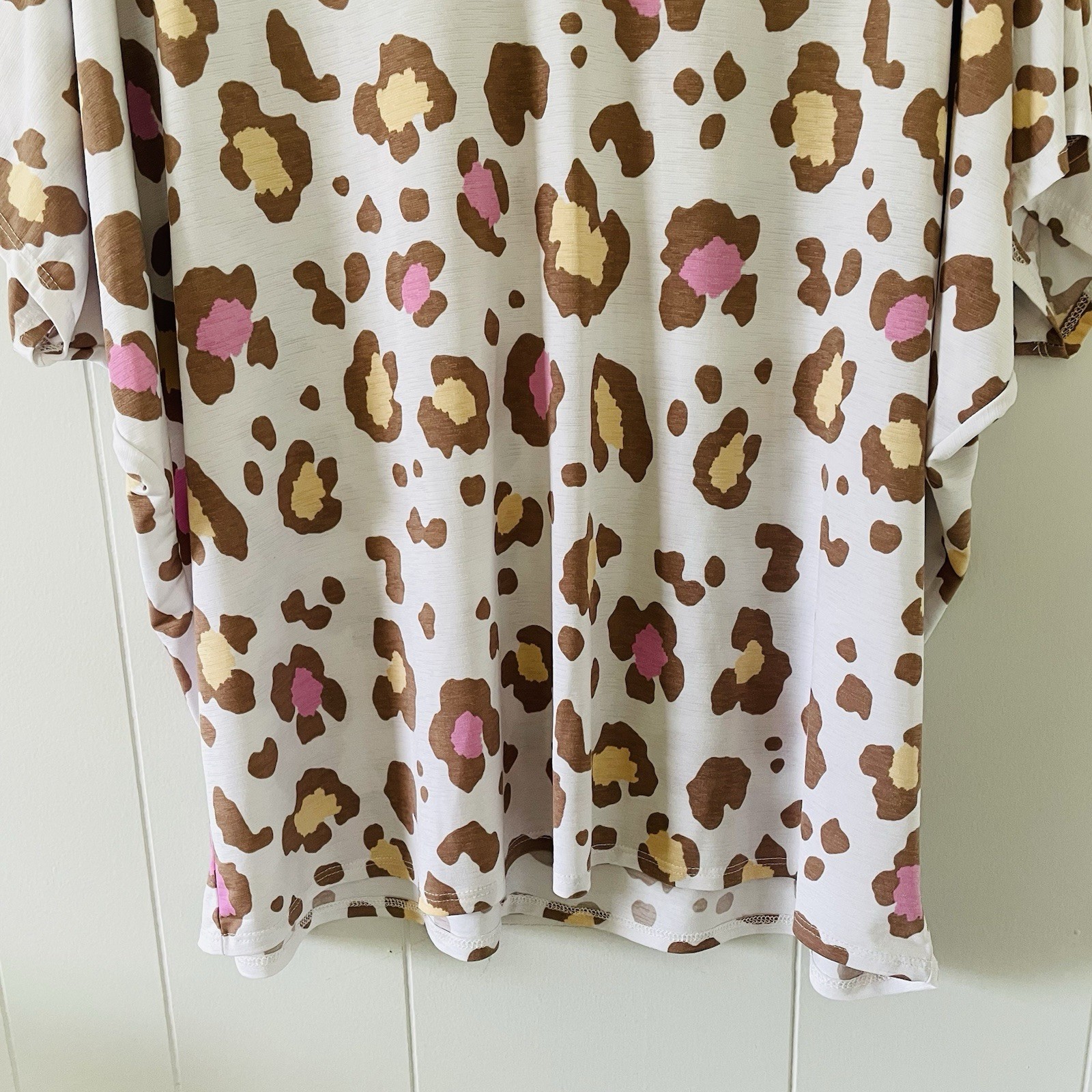 Paisley Grace Boutique Animal Print Lightweight Tee Size 3XL