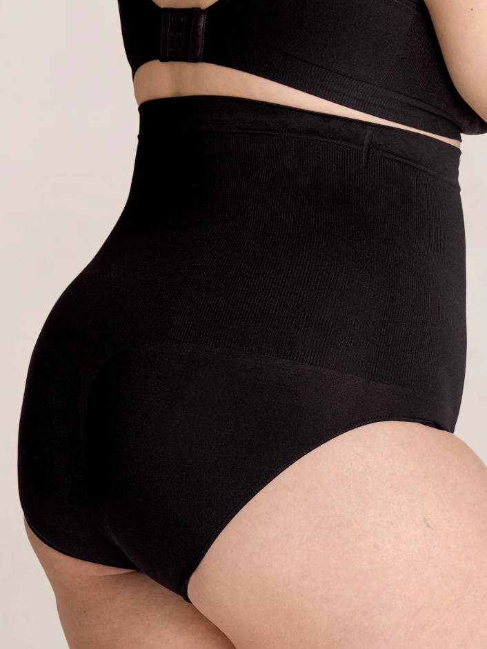 Shapermint Essentials All Day Every Day High-Waisted Shaper Panty