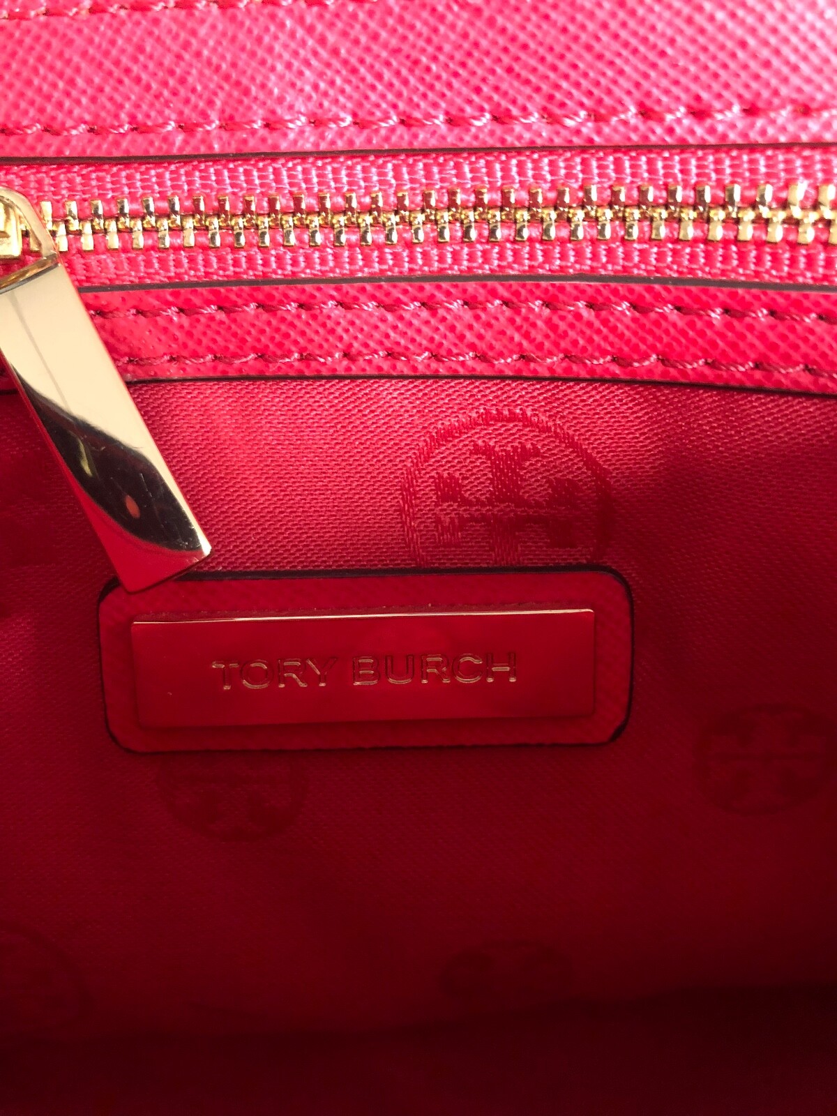 TORY BURCH EMERSON WOMEN’S CROSSBODY BAG BRILLIANT RED W GOLD TONE LOGO & CHAIN