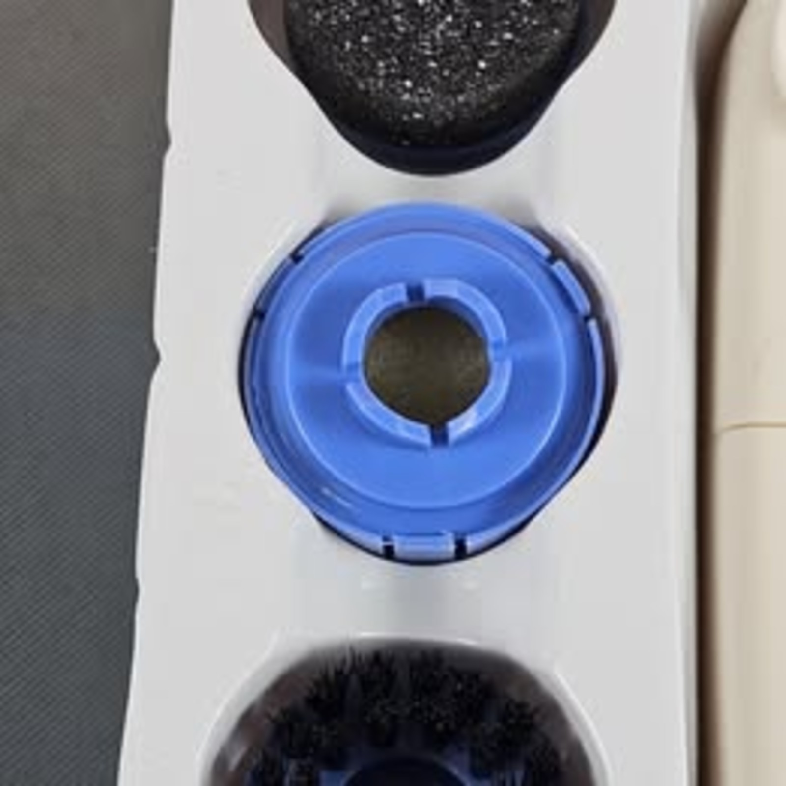 Battery-operated “Shoe Polisher”