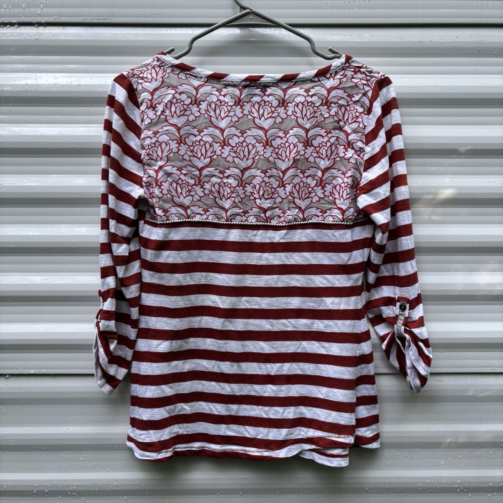Postmark Anthropologie Red White Striped Floral Lace Yoke Henley Tee Top Small