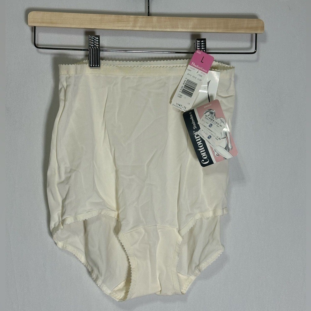 NWT Vintage 1980S SHADOW LINE PANTY nylon counters size Large ivory
