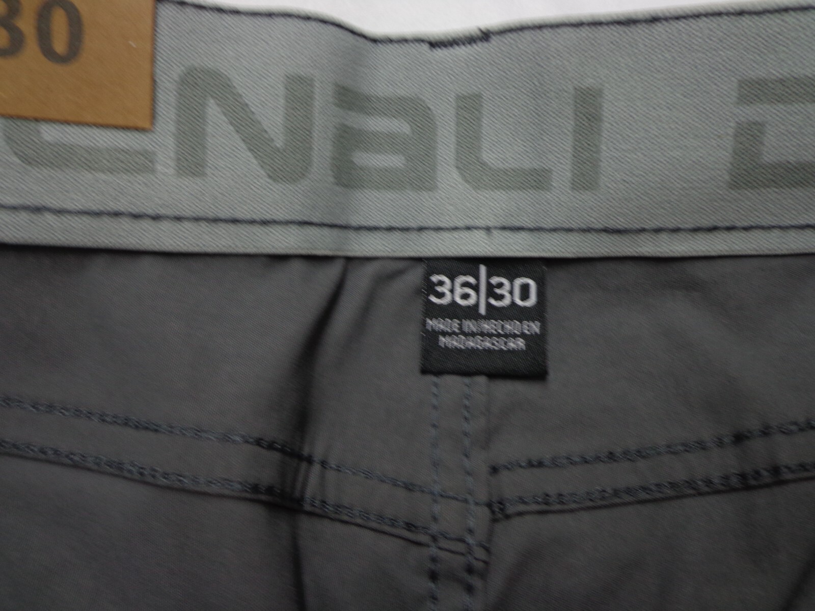 DENALI Charcoal Sky Gray Tech Fabric Stretch Pants NWT 36/30 MSRP $54