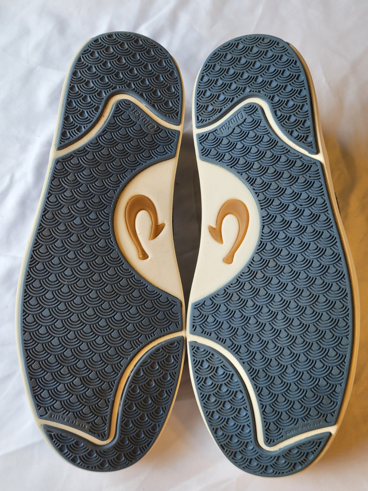 OLUKAI DEVI Lae’Ahi Lole Casual Shoes Mens Size US Size 9 Trench Blue 10515