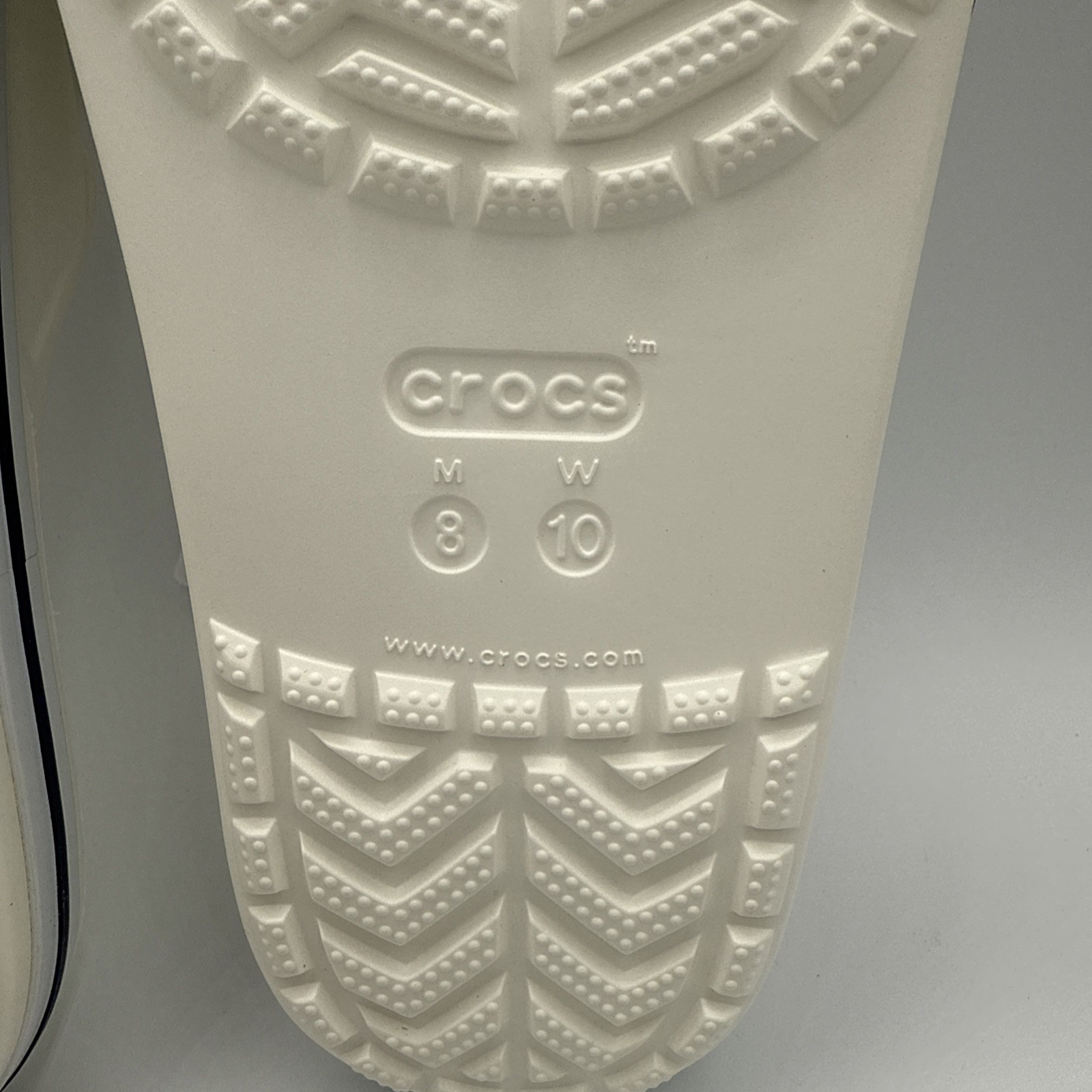 CROCS 205392-126 Unisex-Adults Bayaband Slides in White/Navy – M 8 / W 10