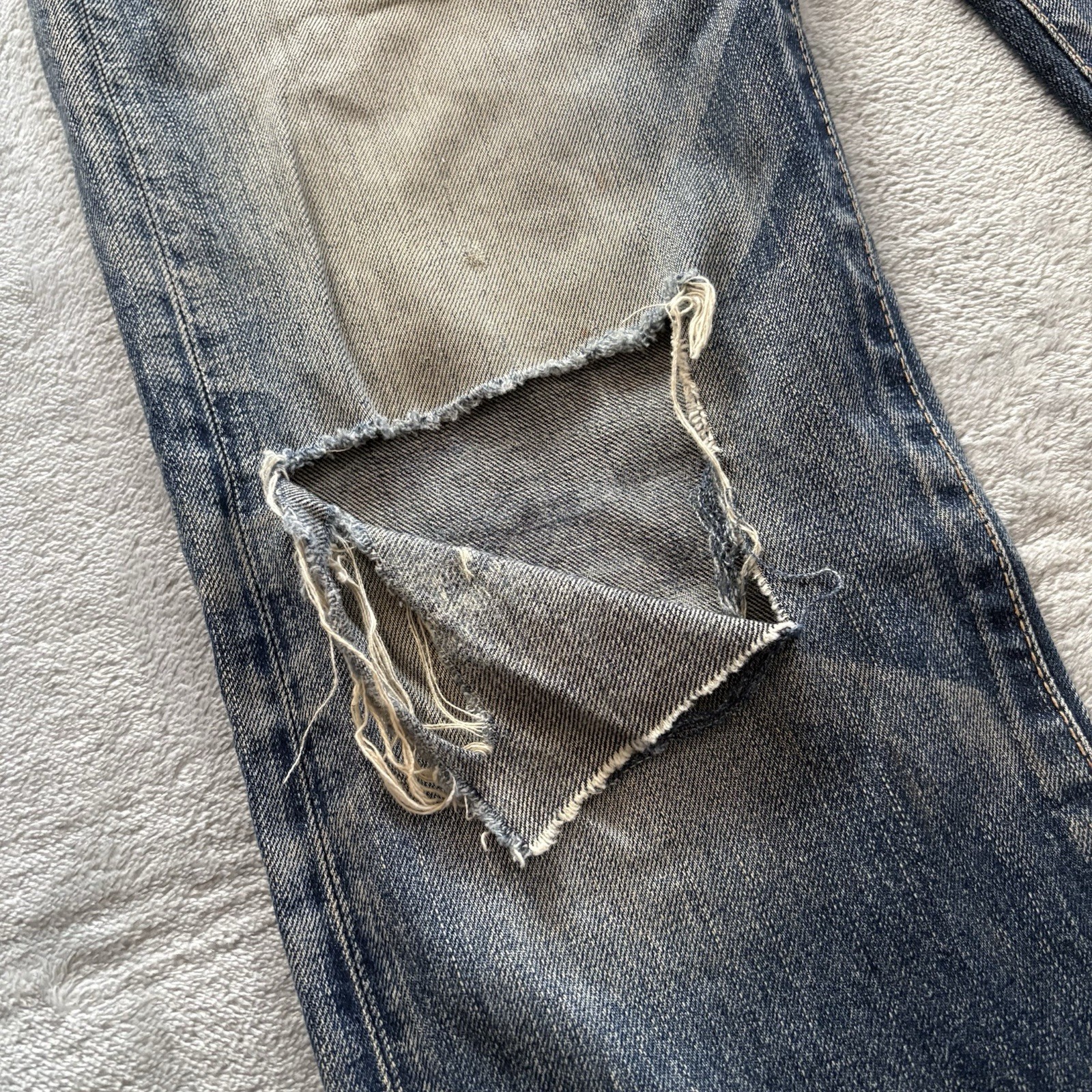 EDWIN 413XV Distressed Denim Jeans Men’s Size 29 Made in Japan Vintage Fade