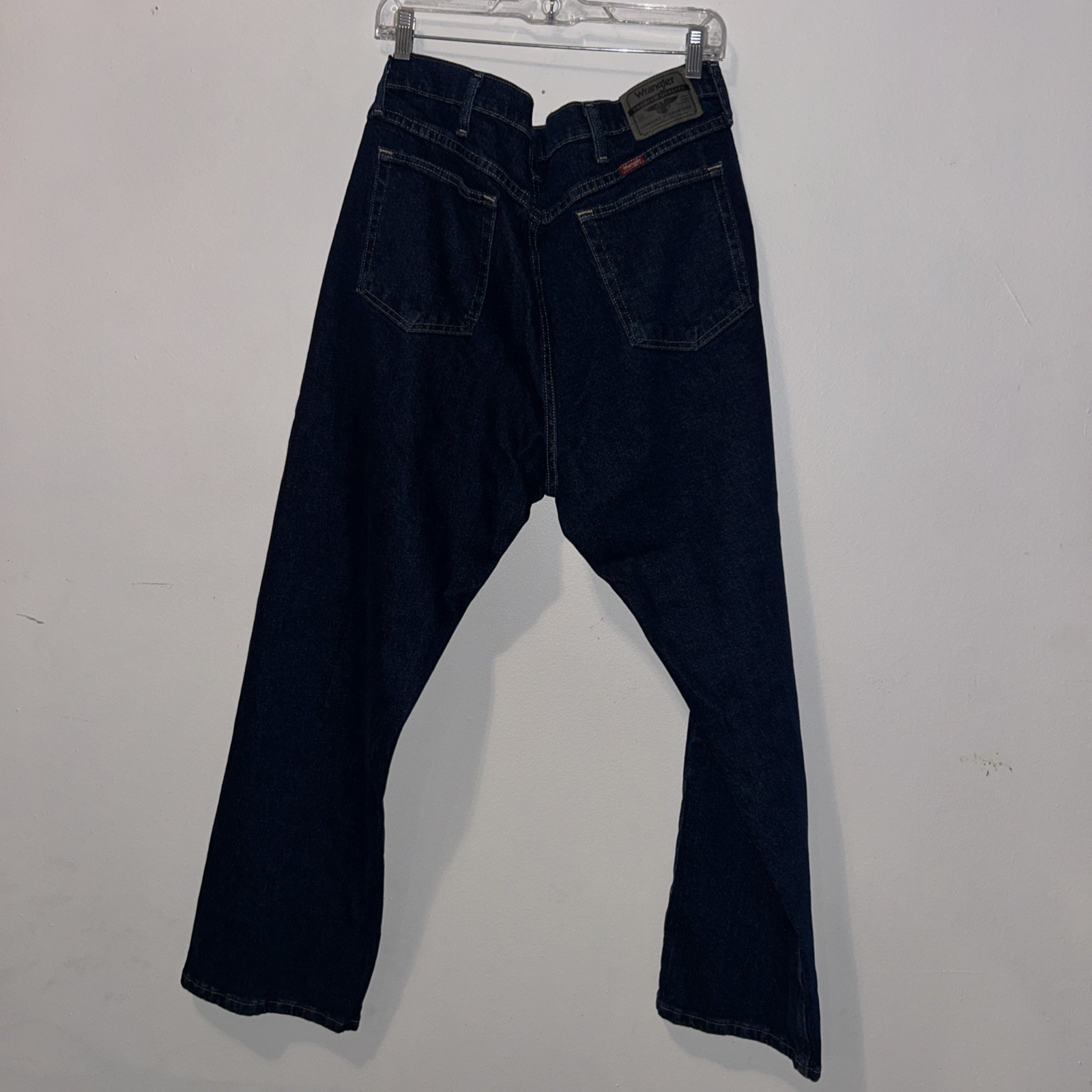 NWTWrangler Mens Flex Relaxed Fit Jeans Five Star 38X29