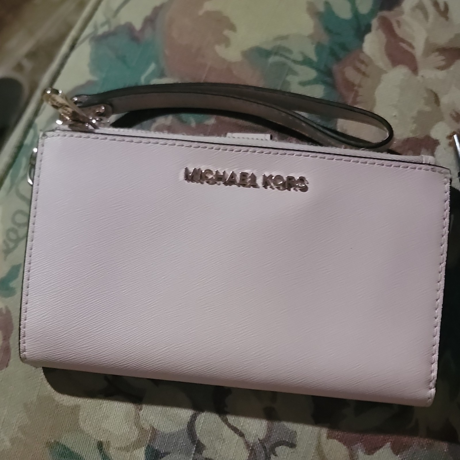 Michael Kors Pink Zip-Around Wristlet Wallet w/ Wrist Strap Logo, Credit Card