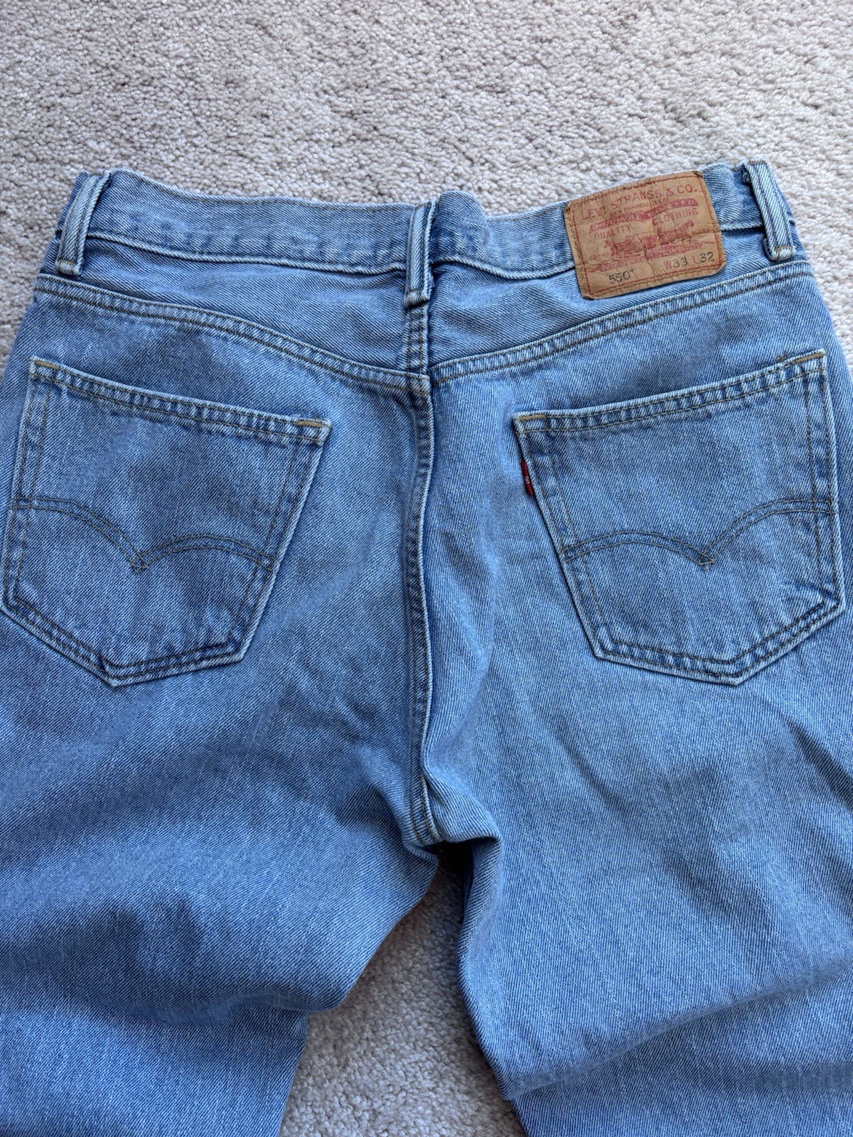 2008 Levi’s 550 Men’s Light Wash Denim Blue Jeans 33×32