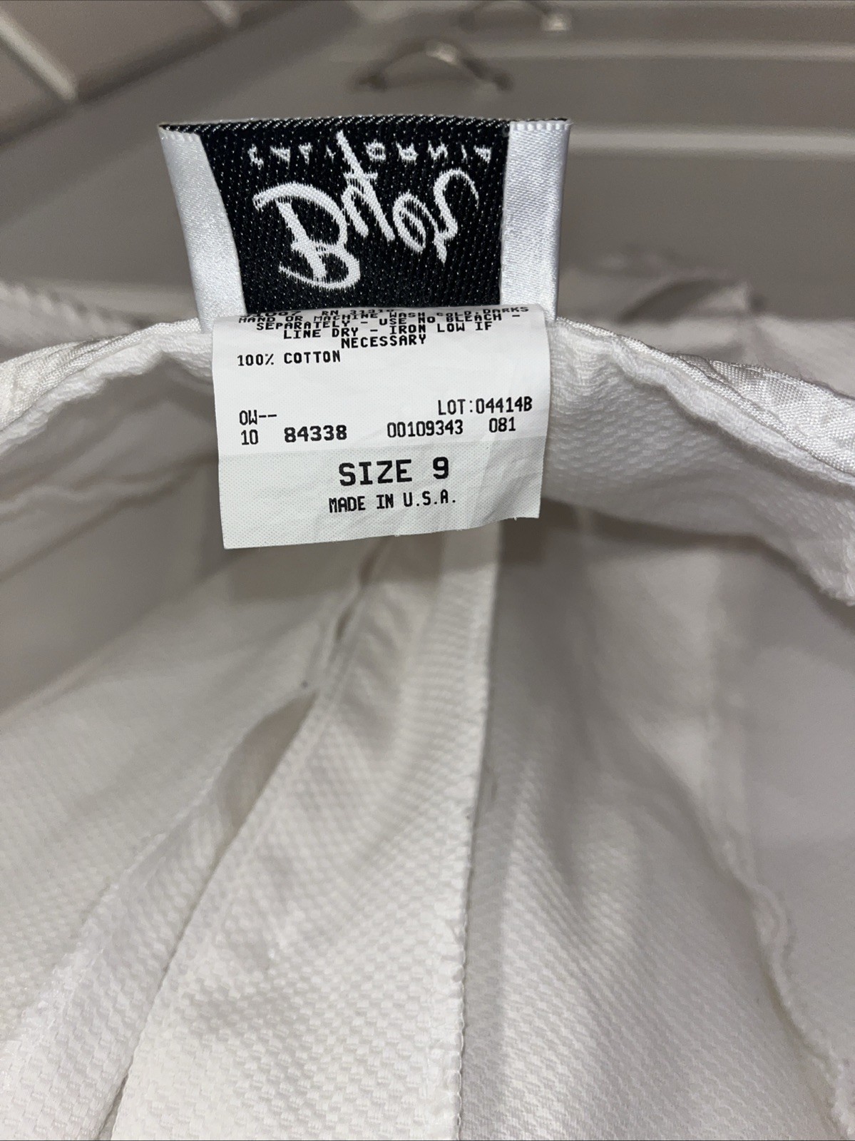 Buyer California Women’s White Waffle Texture Halter Top Size 9 Made In USA