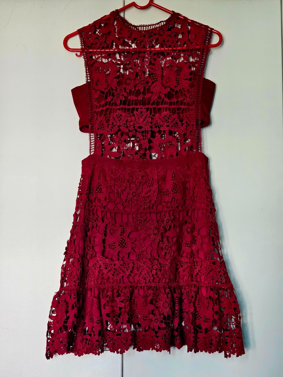 Elegant Red Lace Summer dress size Small
