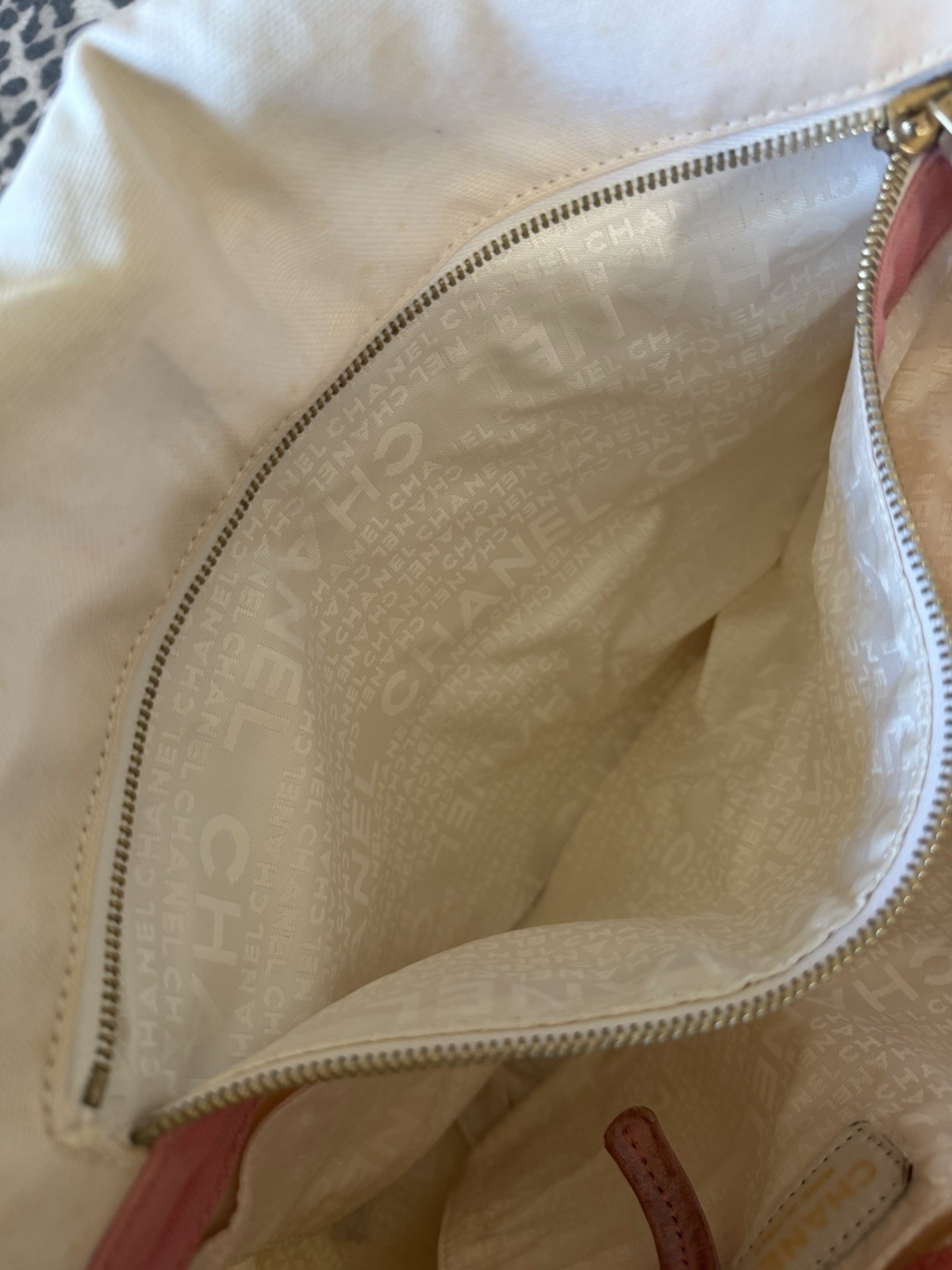 Authentic chanel canvas tote /damaged /see photos/read description