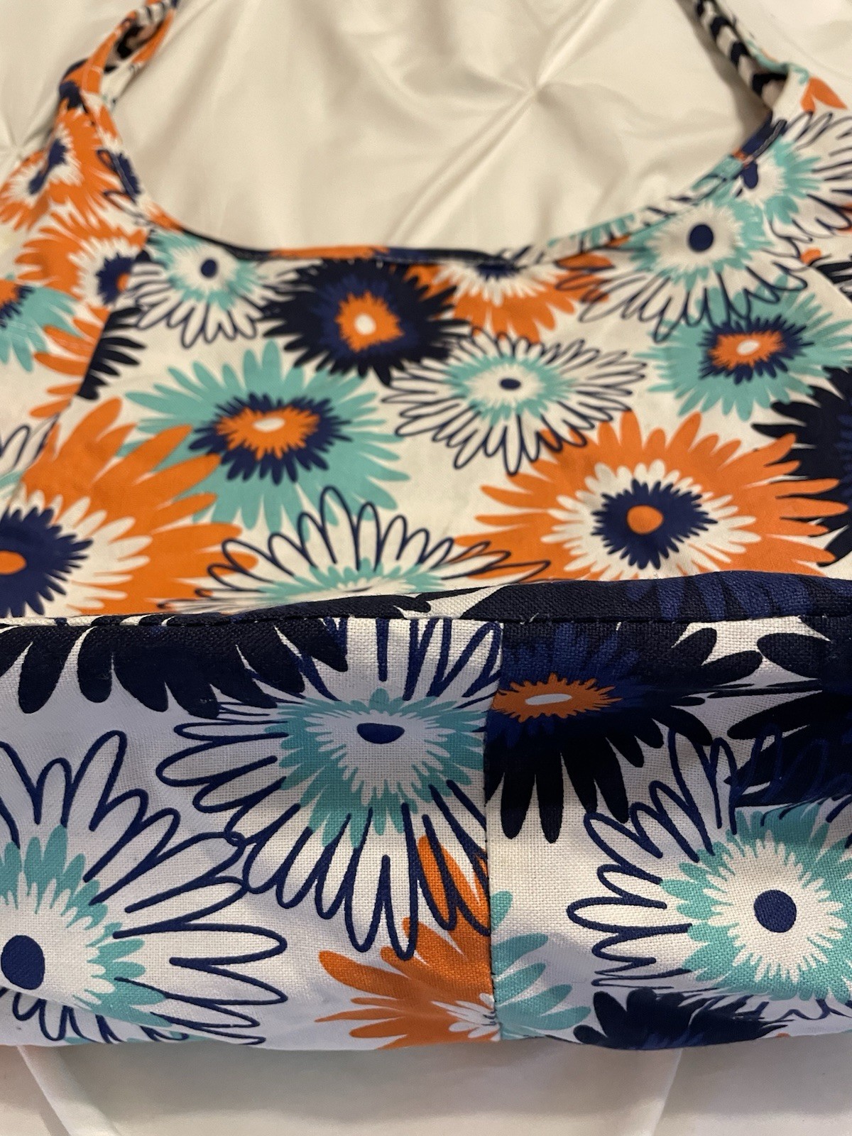 Thirty-One Reversible Paradise Pop & Navy Wave Retired Crossbody Hobo Bag