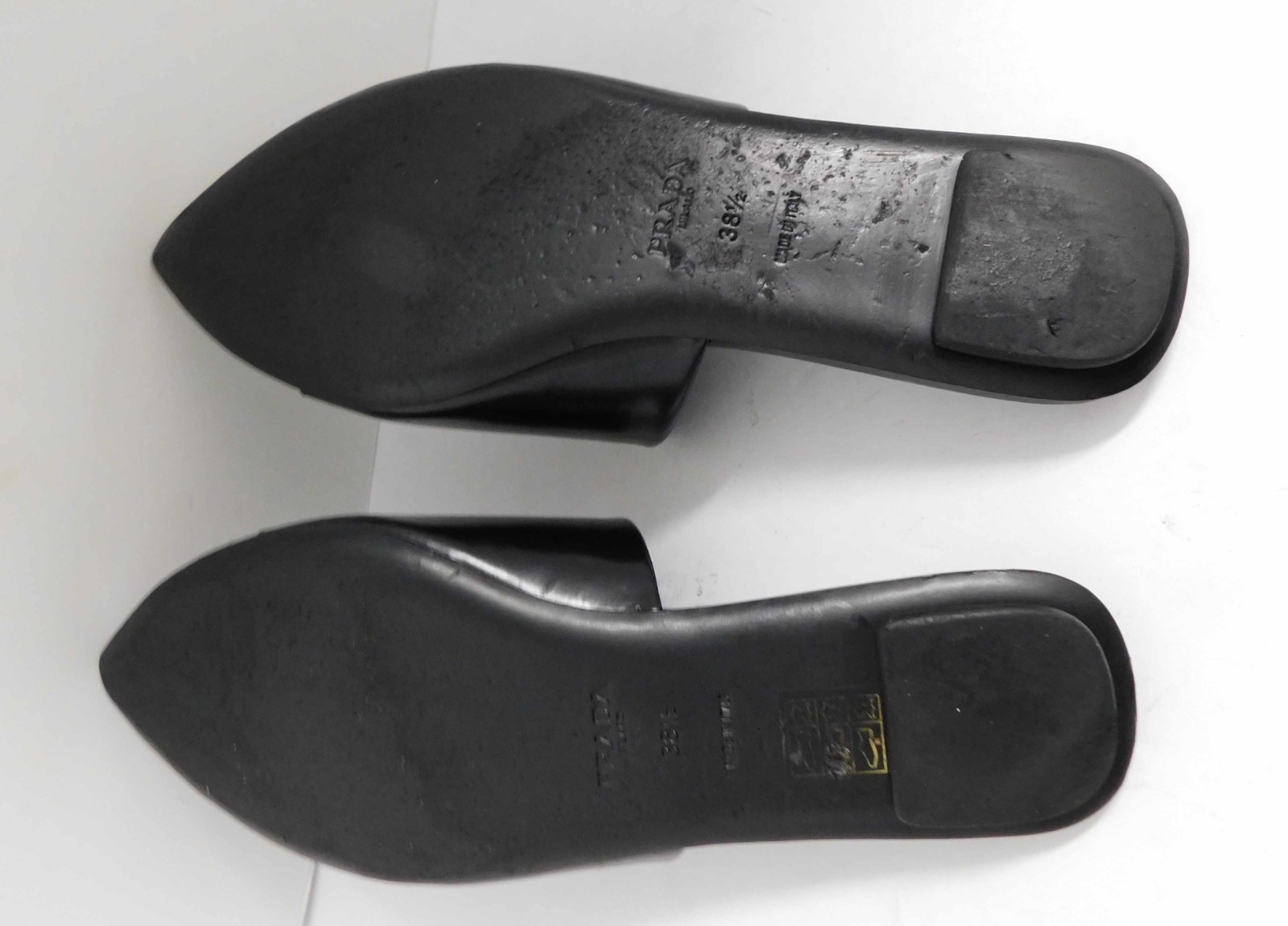 Prada Black Brushed Leather Logo Plaque Pointed Toe Flat Slides $1050rt sz 38.5